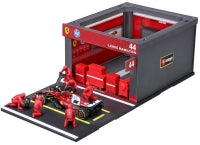 1:43 f1 Ferrari Sf - 25 2025 Pit Pass Diorama Hamilton