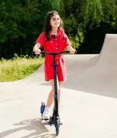 Boldcube - Big 2 Wheel Scooter: Deep Blue