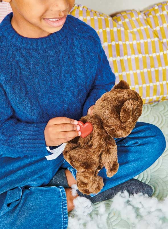 casdon-build-a-bear-workshop-furtastic-bear-and-outfit-pack