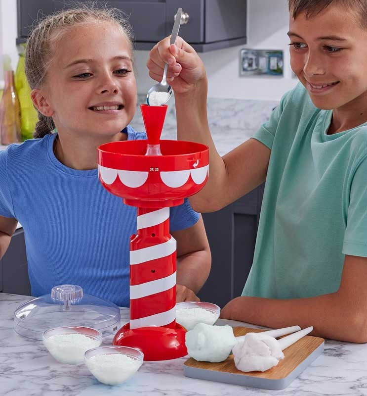 cotton-candy-maker