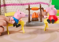 Peppa Pig Three Little Piggies Caravan
